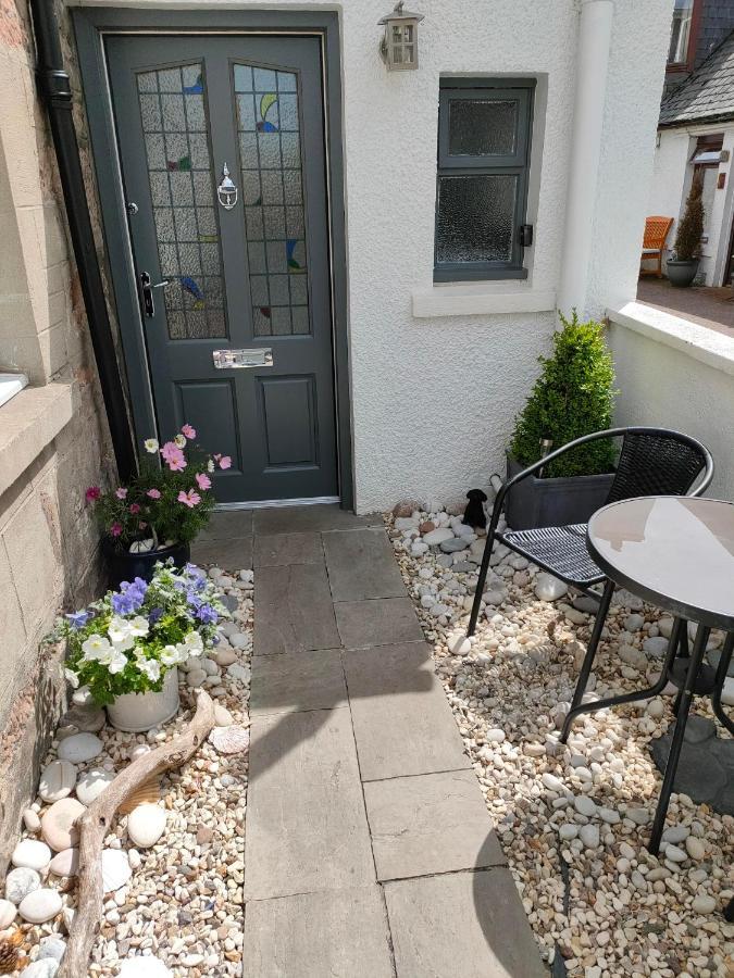 Shadow'S Cottage Situated In Fishertown, Nairn. Exterior photo